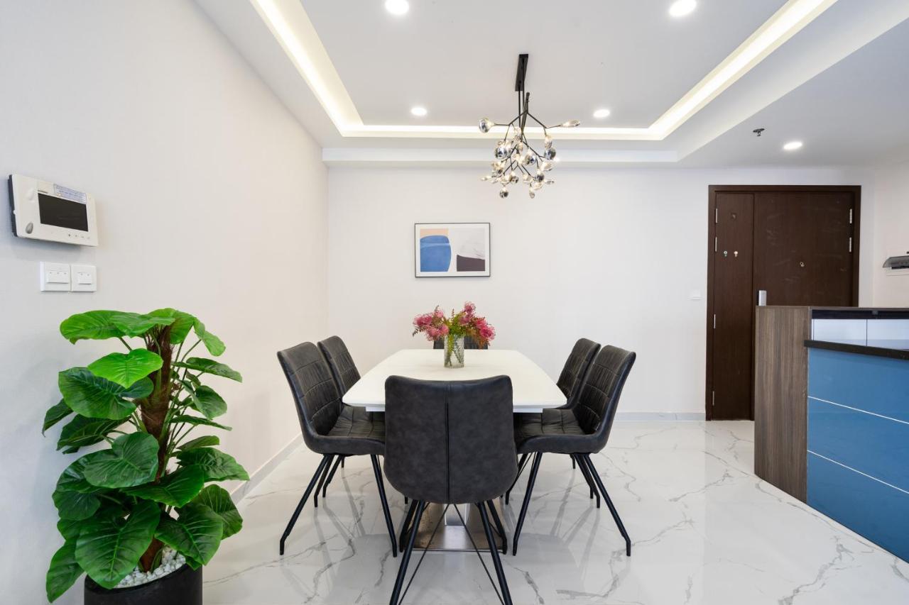 مدينة هوشي منه Homet Saigon Rivergate - Free Pool & Gym & Pickup Services المظهر الخارجي الصورة